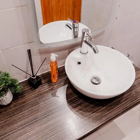 Dream Stay - Old Town City Wall Studio Apartment Талин Екстериор снимка
