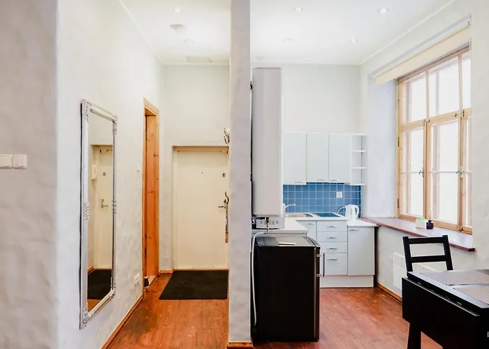 Dream Stay - Old Town City Wall Studio Apartment